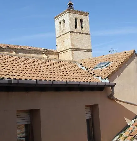 Fray Tomás Hotel 2*